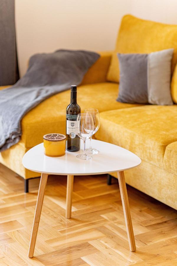 Veronika Apartman Trogir